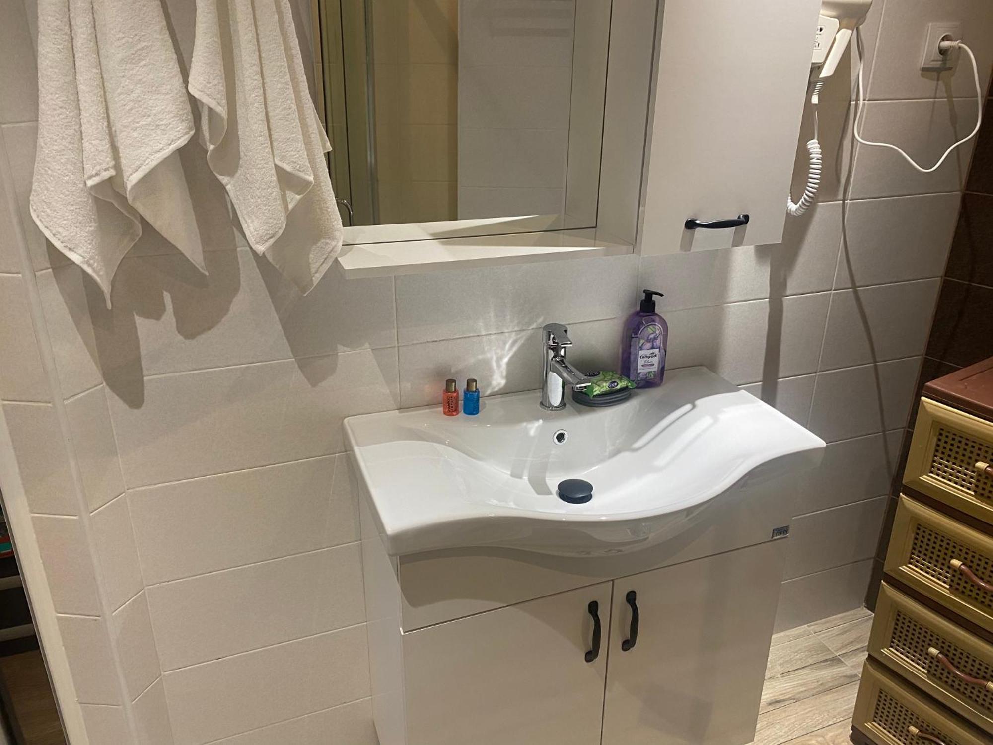 Orbi Plaza One Bedroom Apartment *
